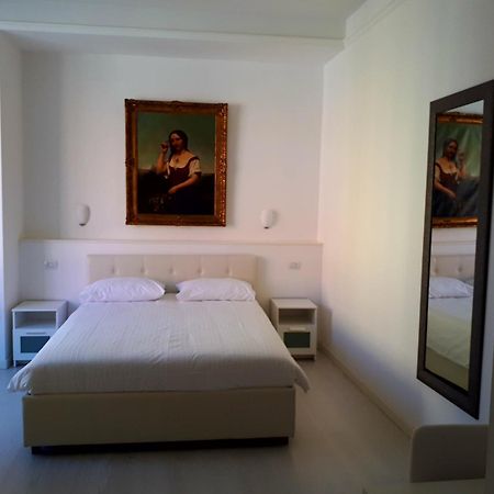 Alberica10 Bed and Breakfast Carrara Exteriör bild